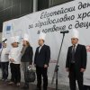 Земеделският министър приготви здравословни сандвичи