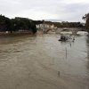 Река Тибър е твърде мръсна, за да се извършват плавания по нея