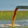 980 млн. литра замърсена вода изтече във водосборна зона във Флорида