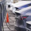 Хиляди работни места в автомобилната индустрия в ЕС са изложени на риск: Bloomberg