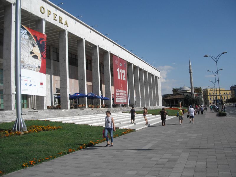 Тирана
