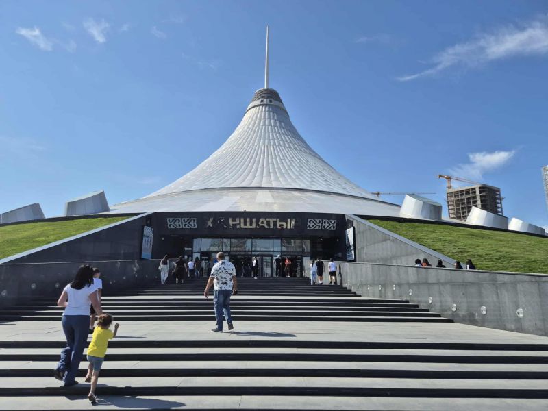 Астана: от парк в парк в град - галерия на съвременната архитектура