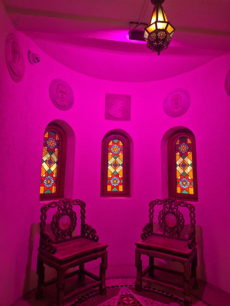 ДА! Versace: Добре дошли в къщата на гения в Маями с нас